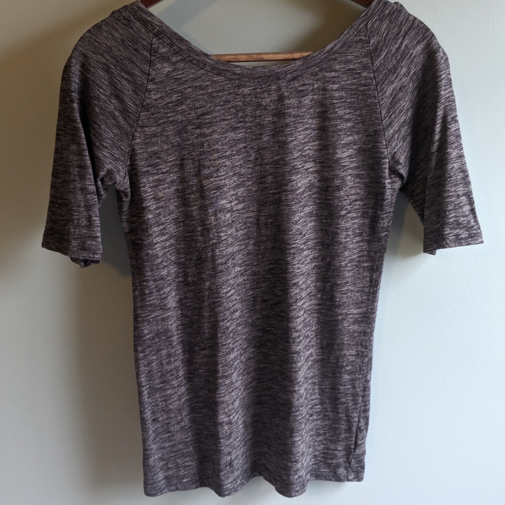 Gap Low Back Top